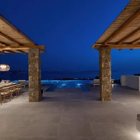 Horizon Majesty Mykonos Town