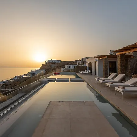 Horizon Majesty Mykonos Town