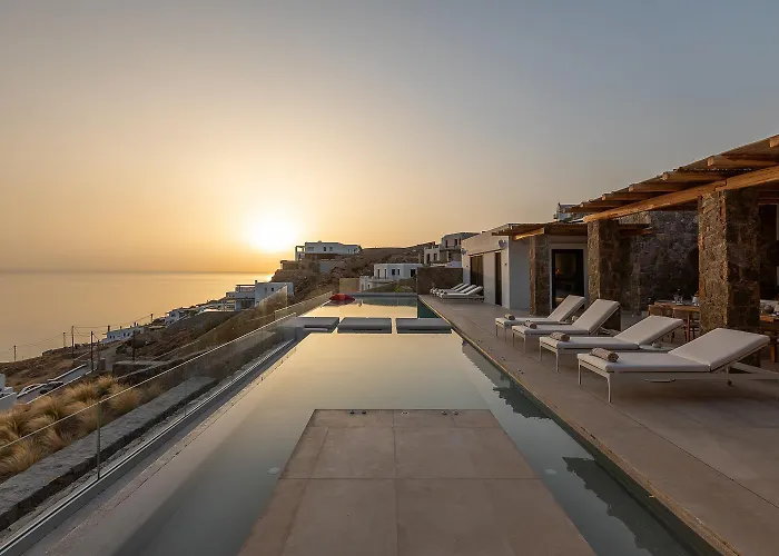 Horizon Majesty Mykonos Town