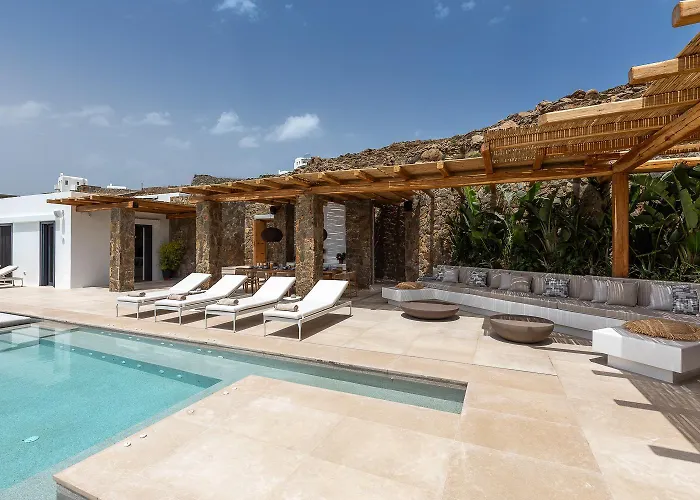 Horizon Majesty Mykonos Town